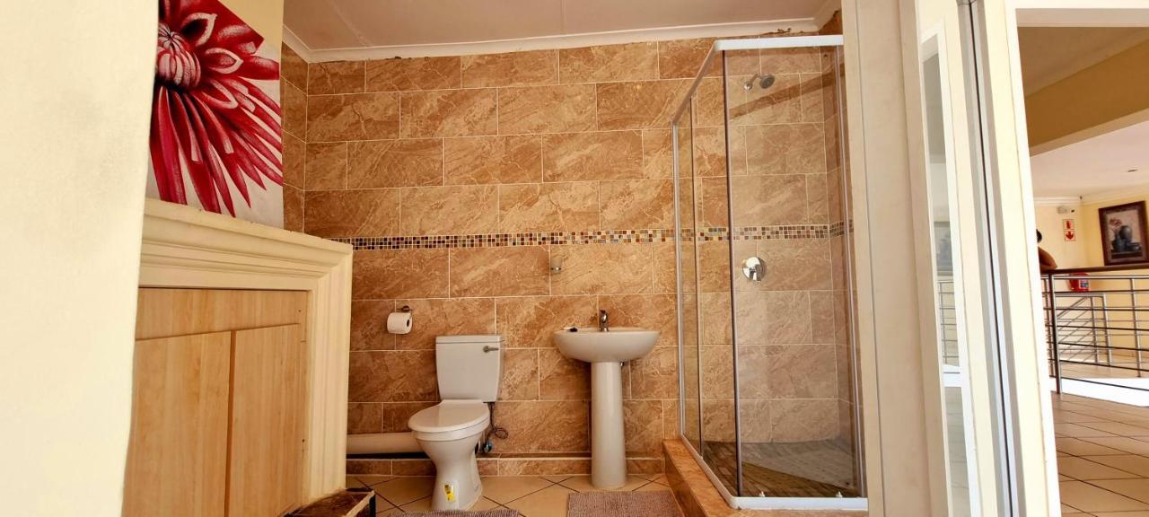 Mogwase Asda Guesthouse מראה חיצוני תמונה